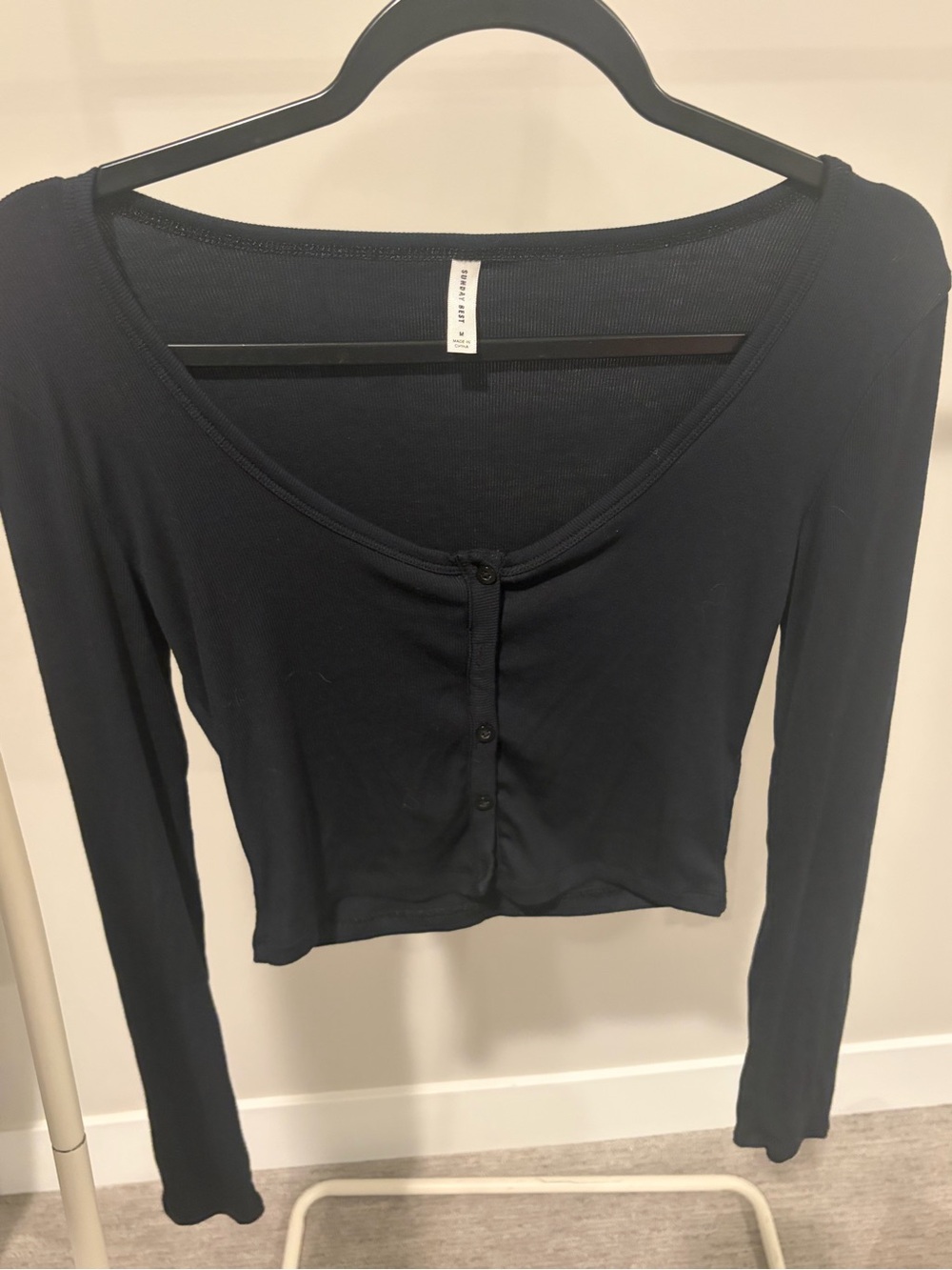 Sunday Best Long Sleeve Button Up Crop Top - Black